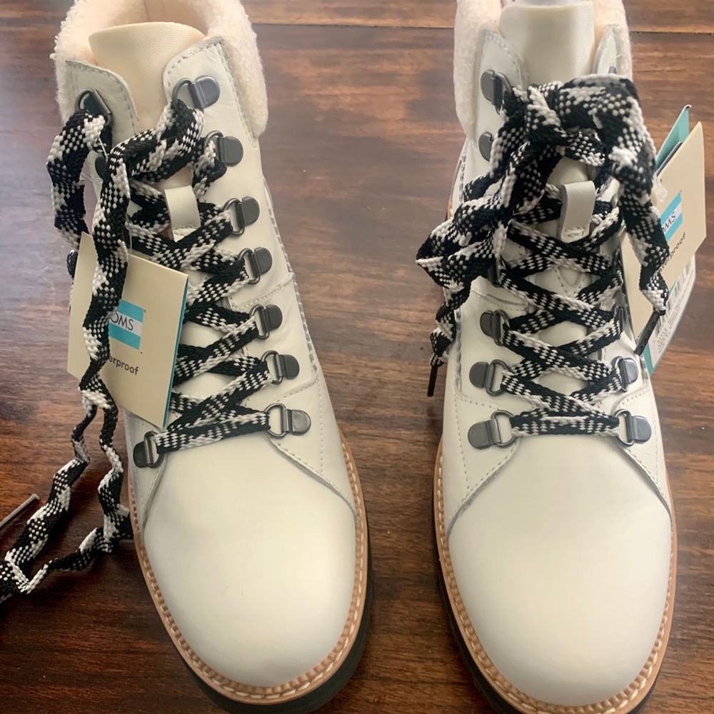 Toms leather waterproof boots